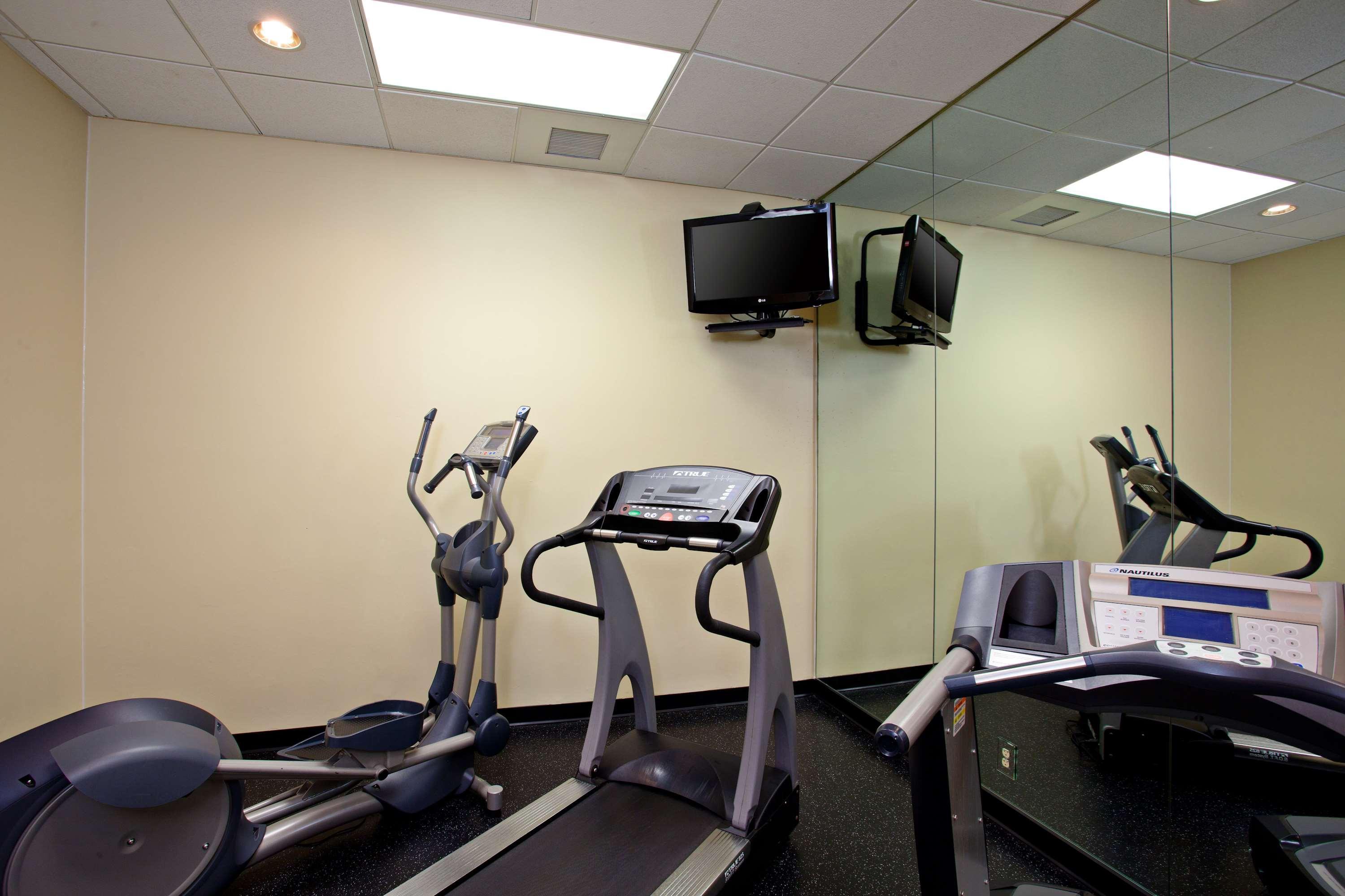 Country & By Radisson, North, Ca Hotel 3*