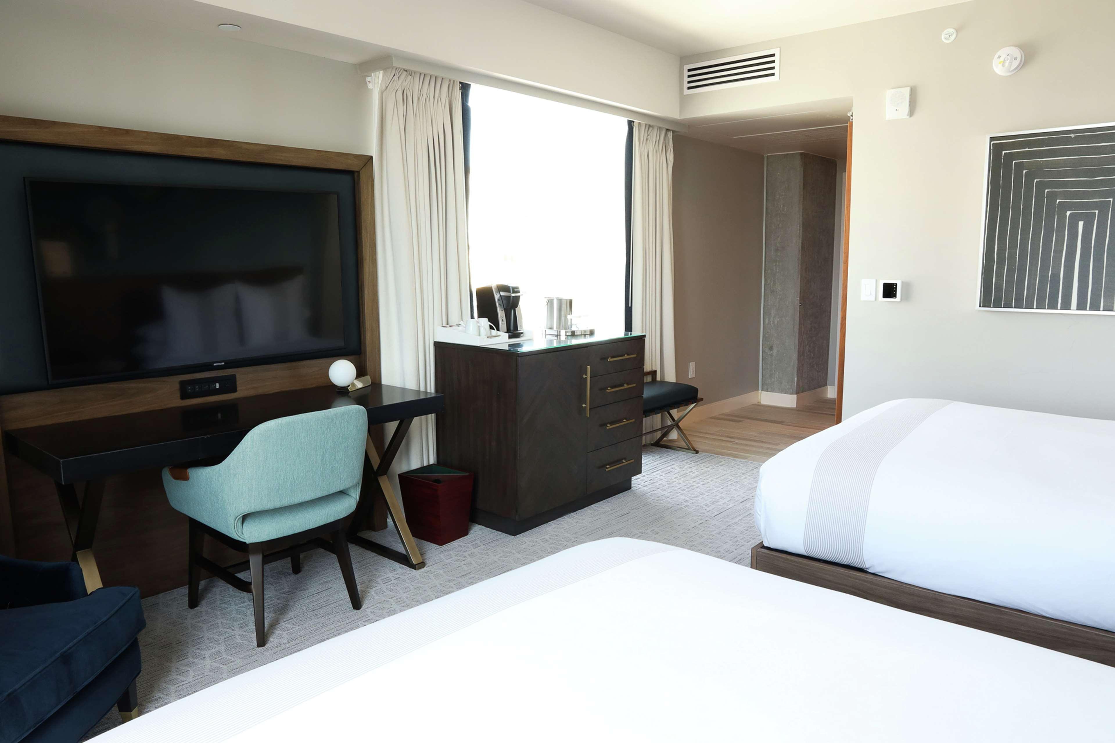 Carte Downtown, Curio Collection By Hilton Hotel