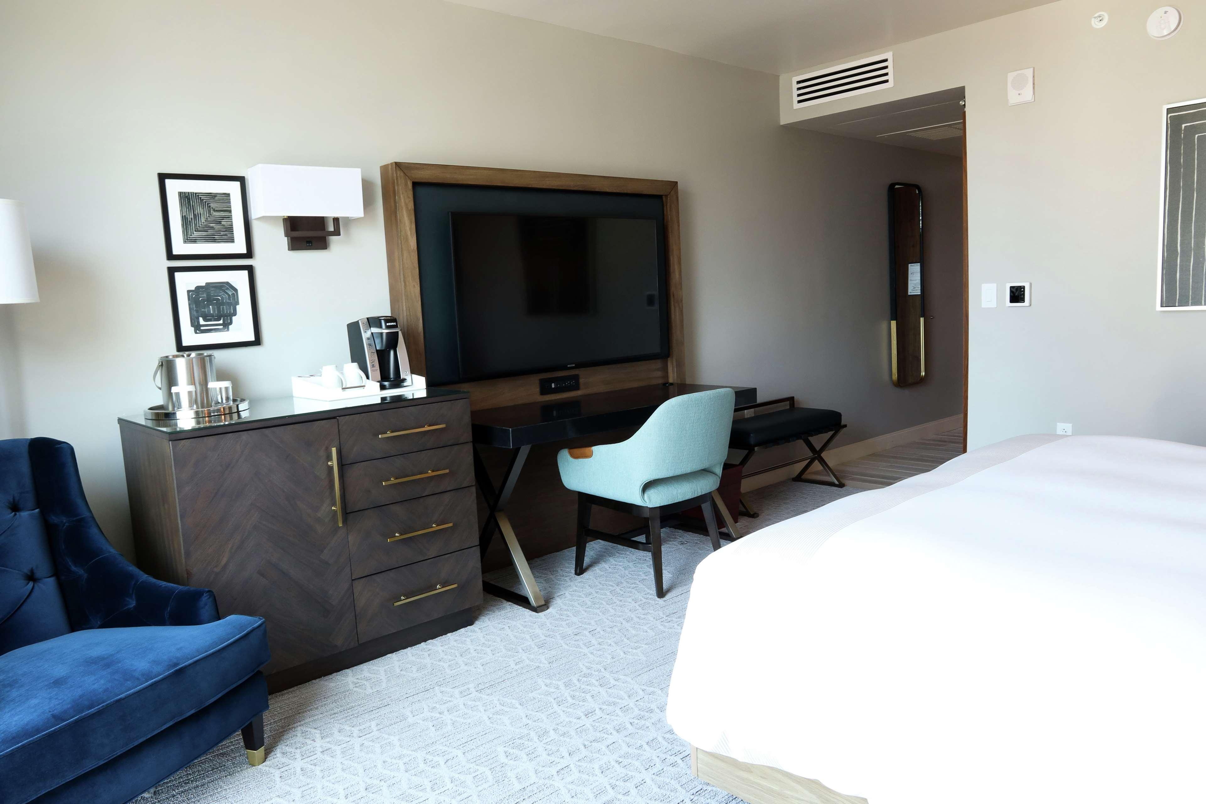 Carte Downtown, Curio Collection By Hilton 4*