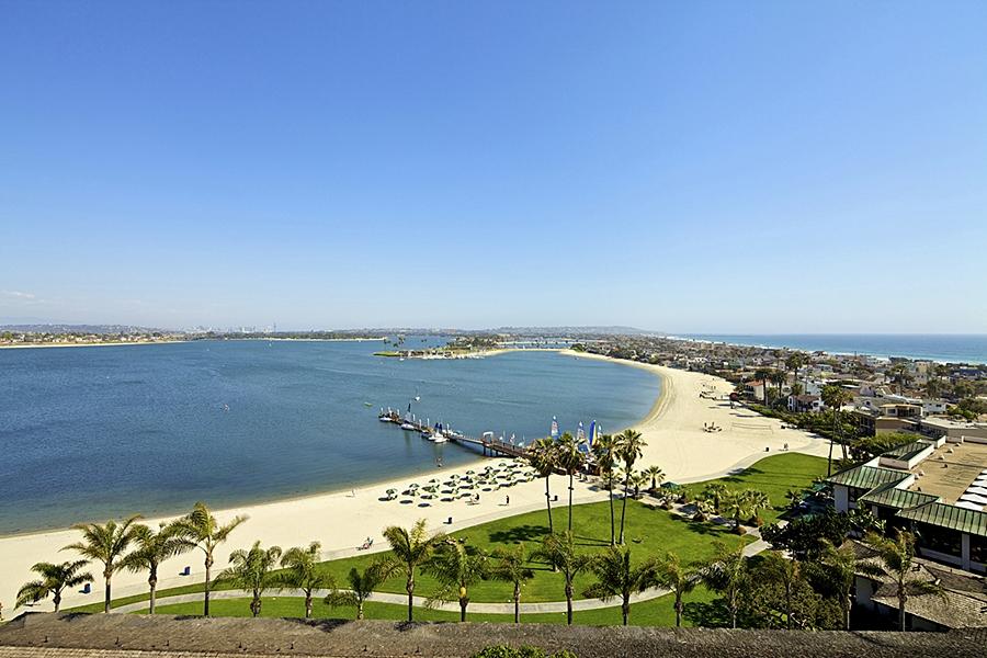 Hotel Catamaran And 4*