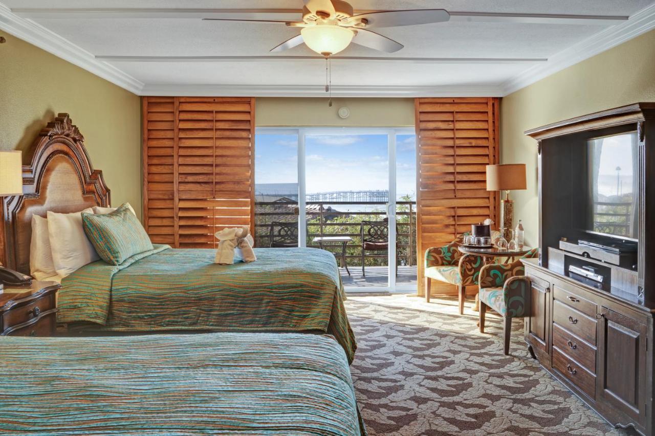 Hotel Pacific Terrace