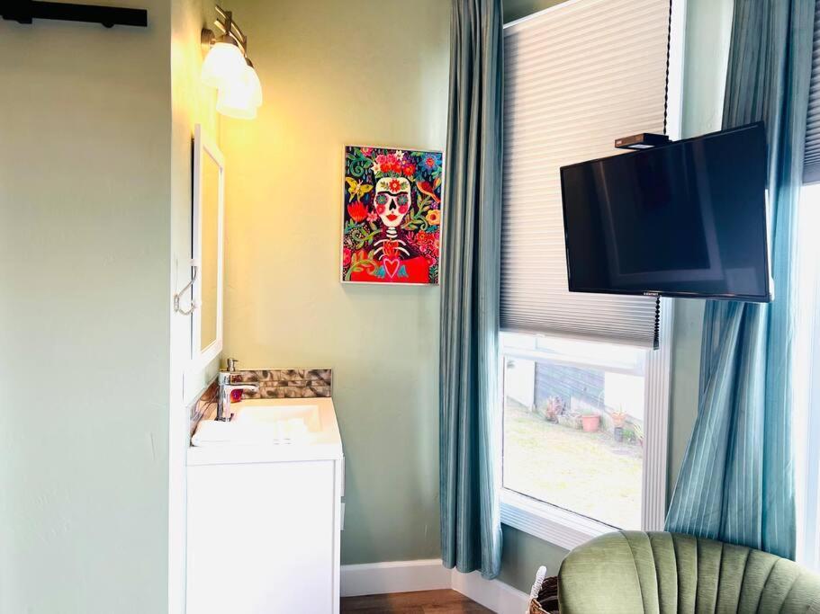 Charming And Cozy Studio Gaslamp! Perfectly Located In Downtown! Apartment *