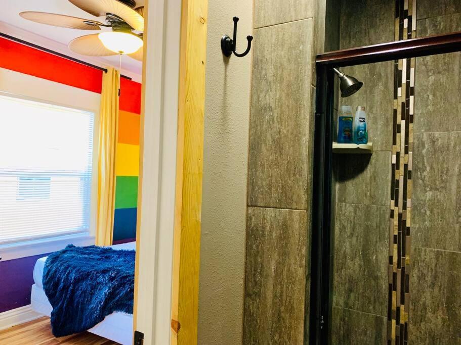 Love-themed Studio For Two Downtown! Perfect To Experience The City! Apartment *