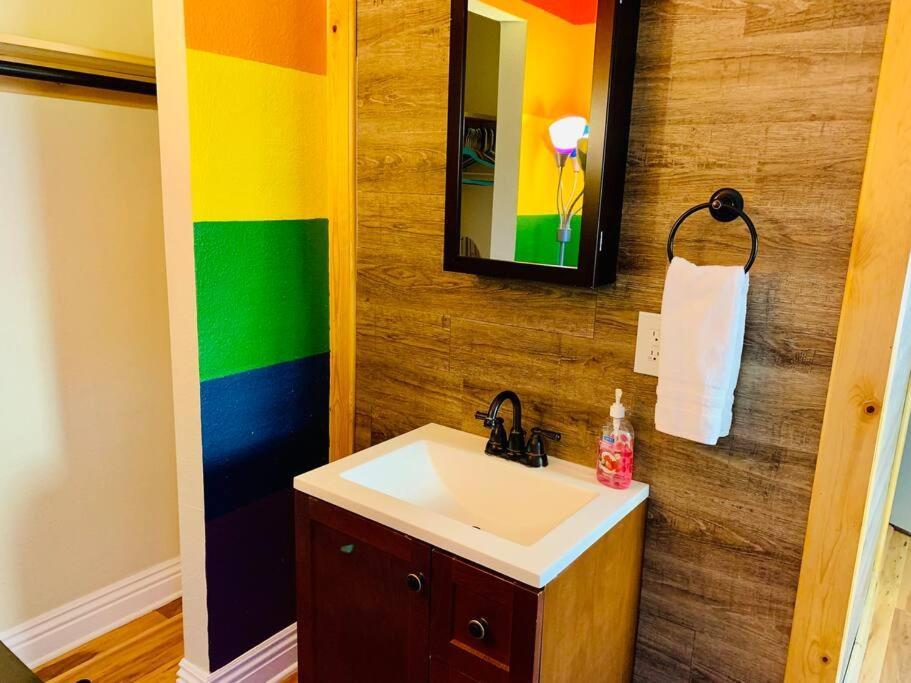 Apartment Love-themed Studio For Two Downtown! Perfect To Experience The City!