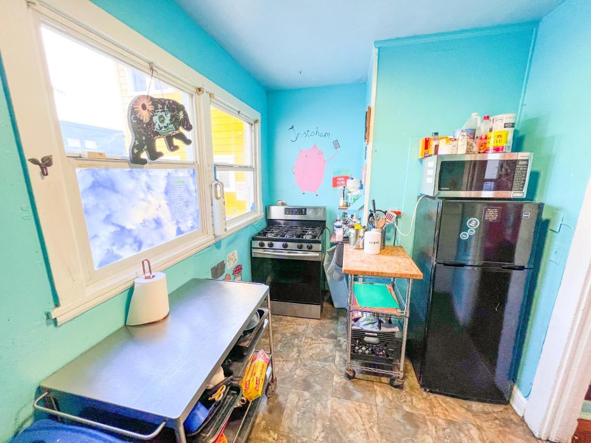 Ith Adventure (adults Only) Hostel *