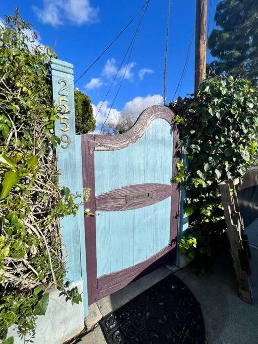 Lower Duplex, Huge Yard, Fenced * San Diego