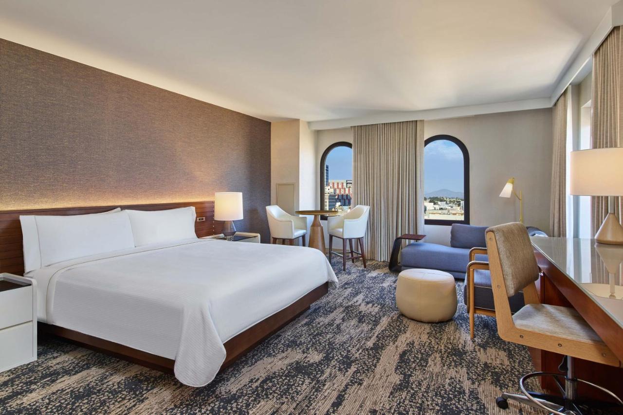 The Westin Gaslamp Quarter