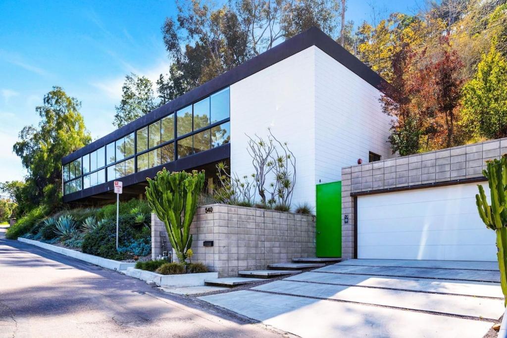 Experience Eco-luxury At Its Finest - Centrally Located Clea House In San Diego! *