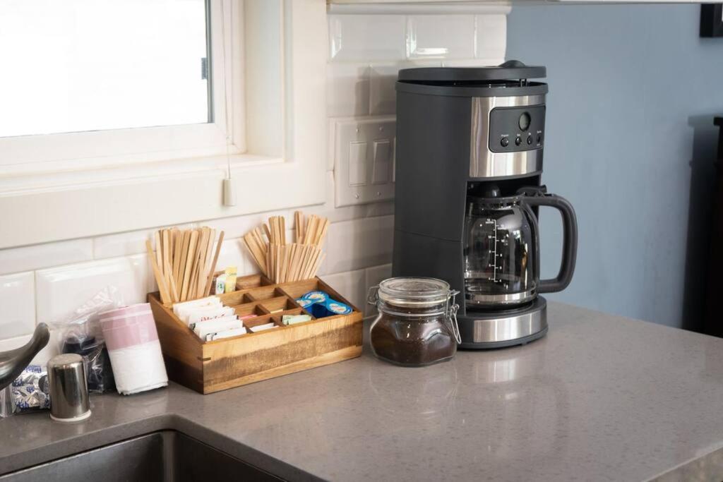 North Park Retreat! Trendy & Tranquil 2br/2ba *