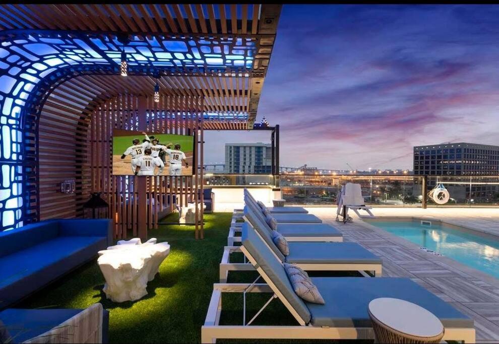 Apartment Lux With Rooftop Pool By Petco Park And Convention Center 41