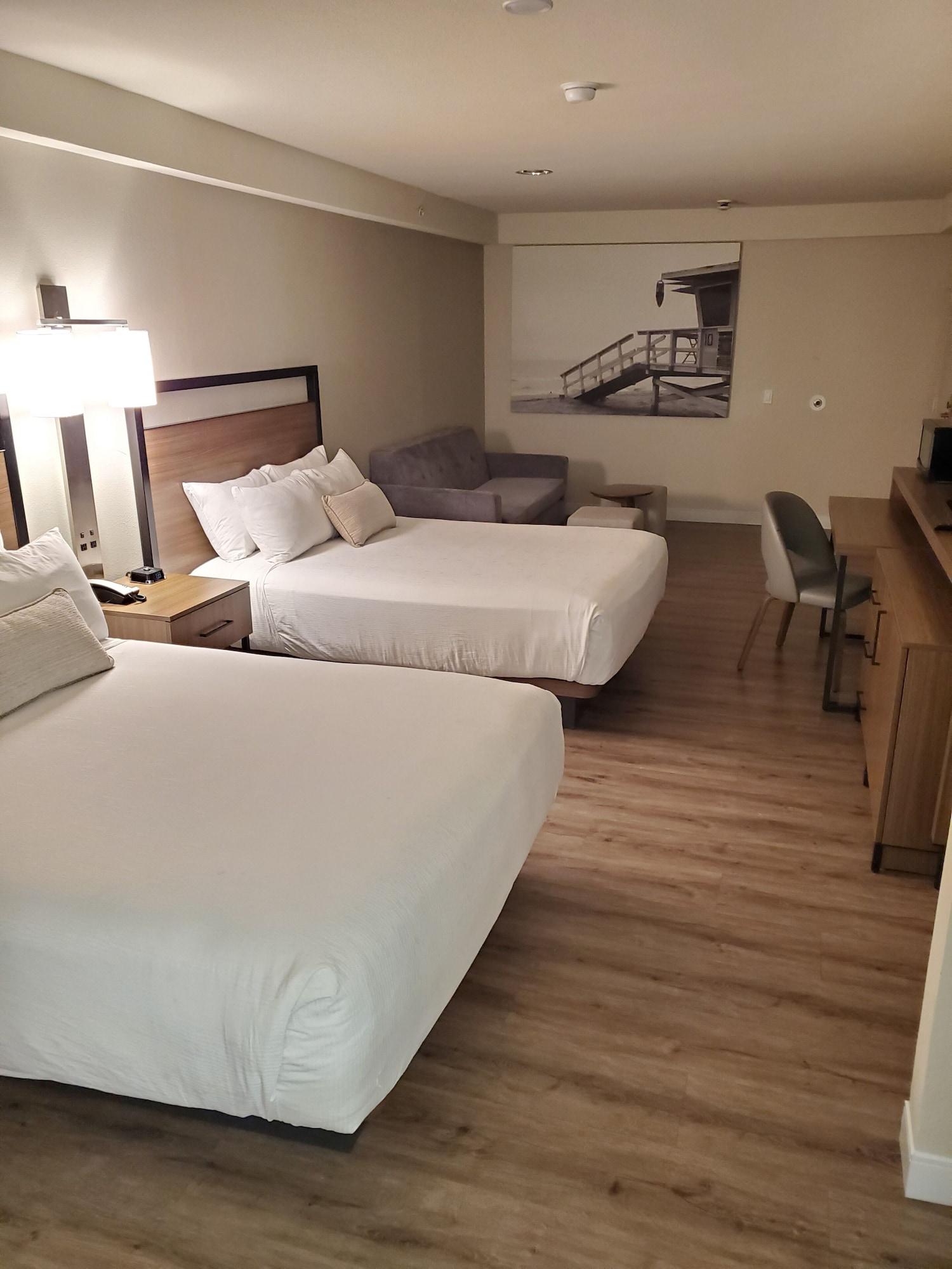 Wyndham Garden Hotel