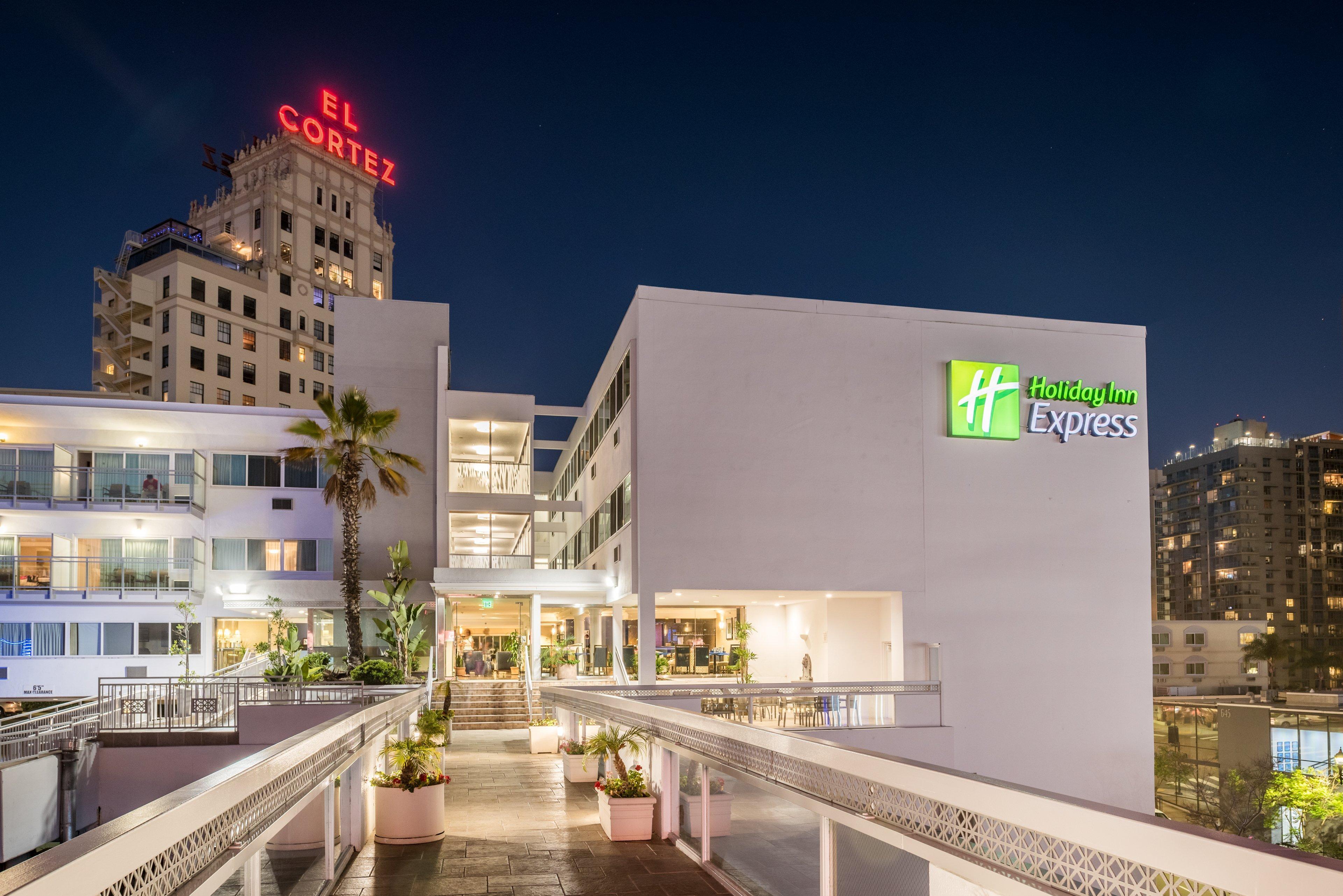 Hotel Express - Downtown By Ihg 3*