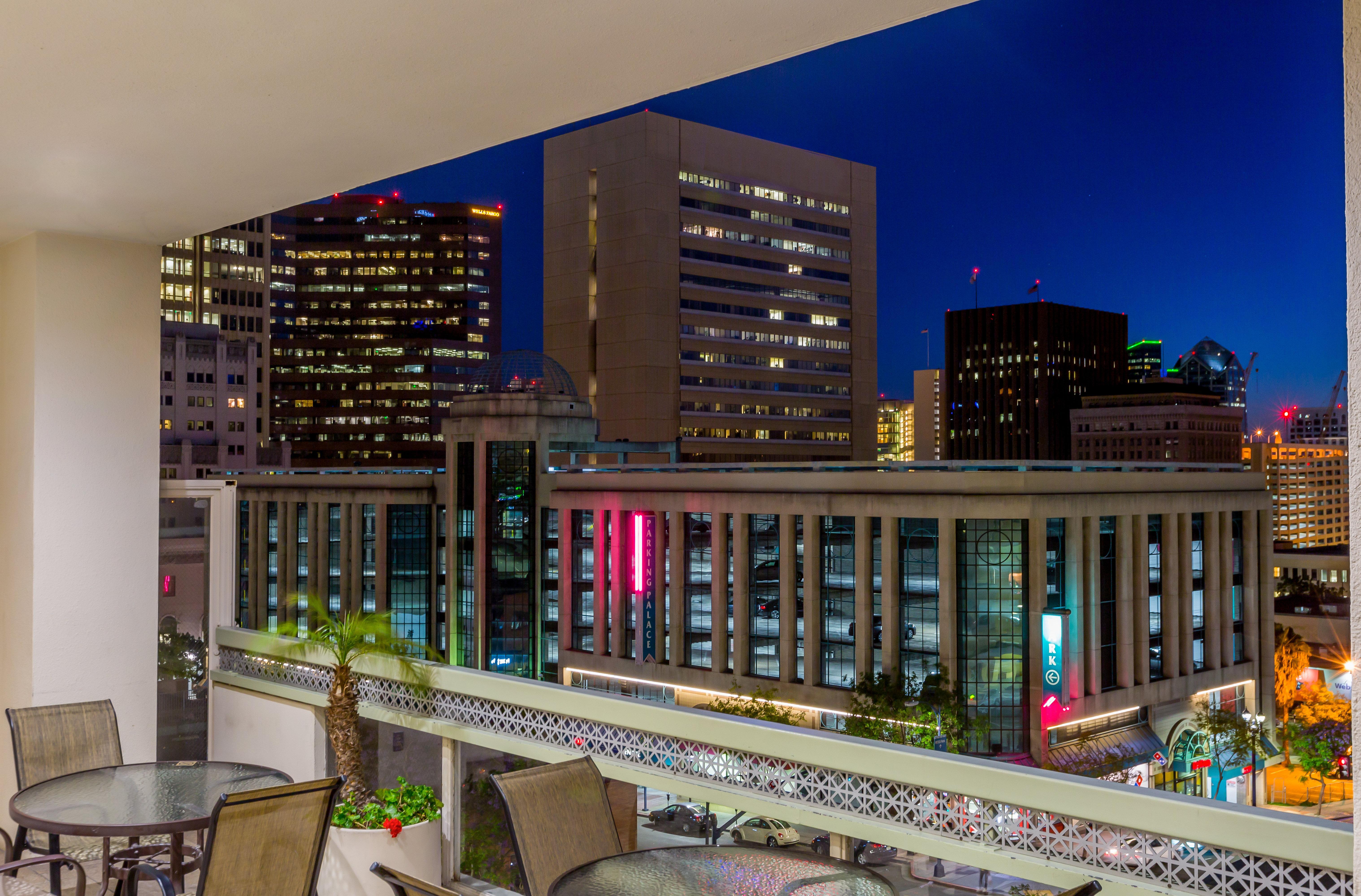 Express - Downtown By Ihg Hotel