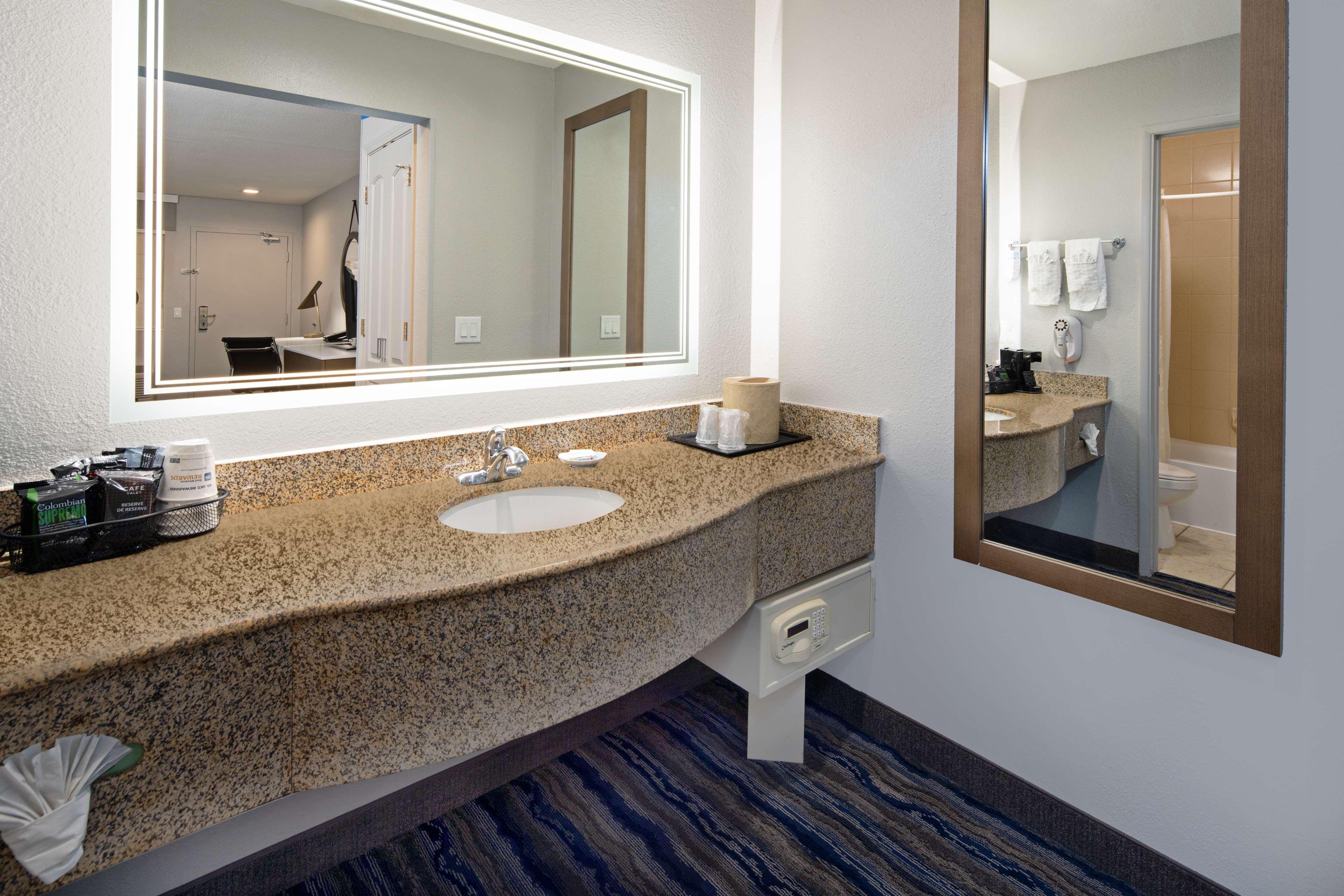 Western San Diego/miramar Hotel 3*