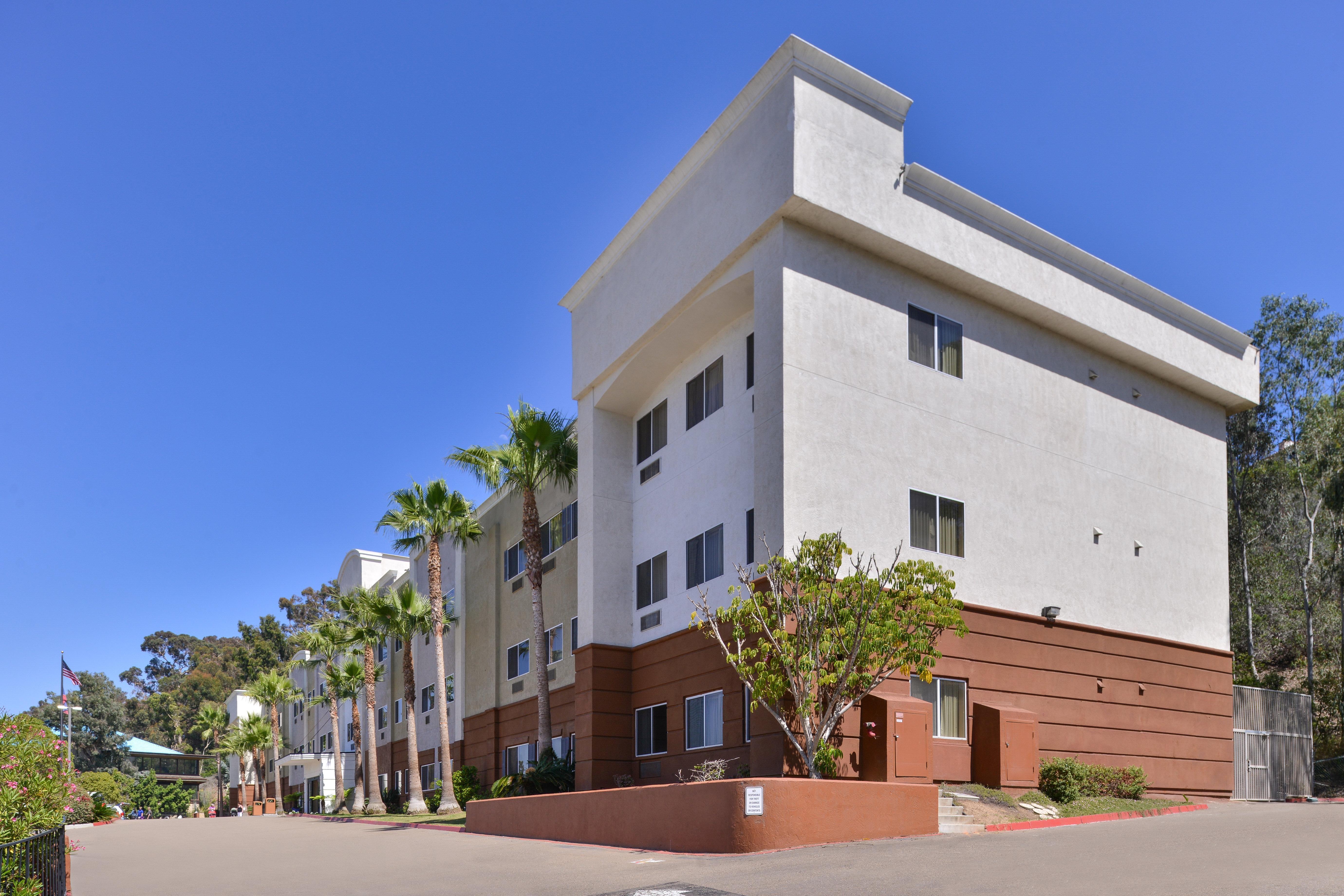 Hotel Candlewood By Ihg 2*