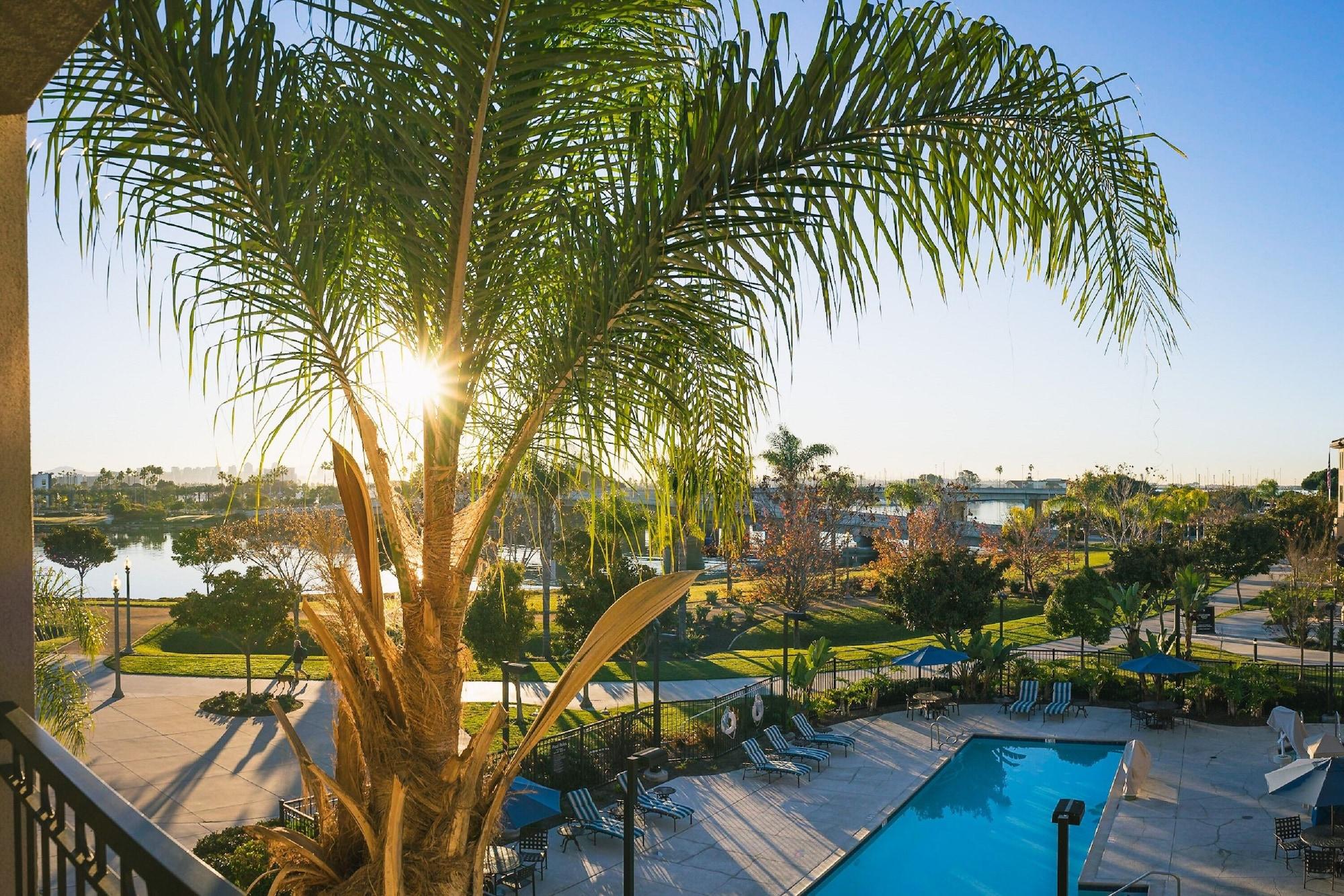 Hotel Homewood By Hilton Airport-liberty Station 3*