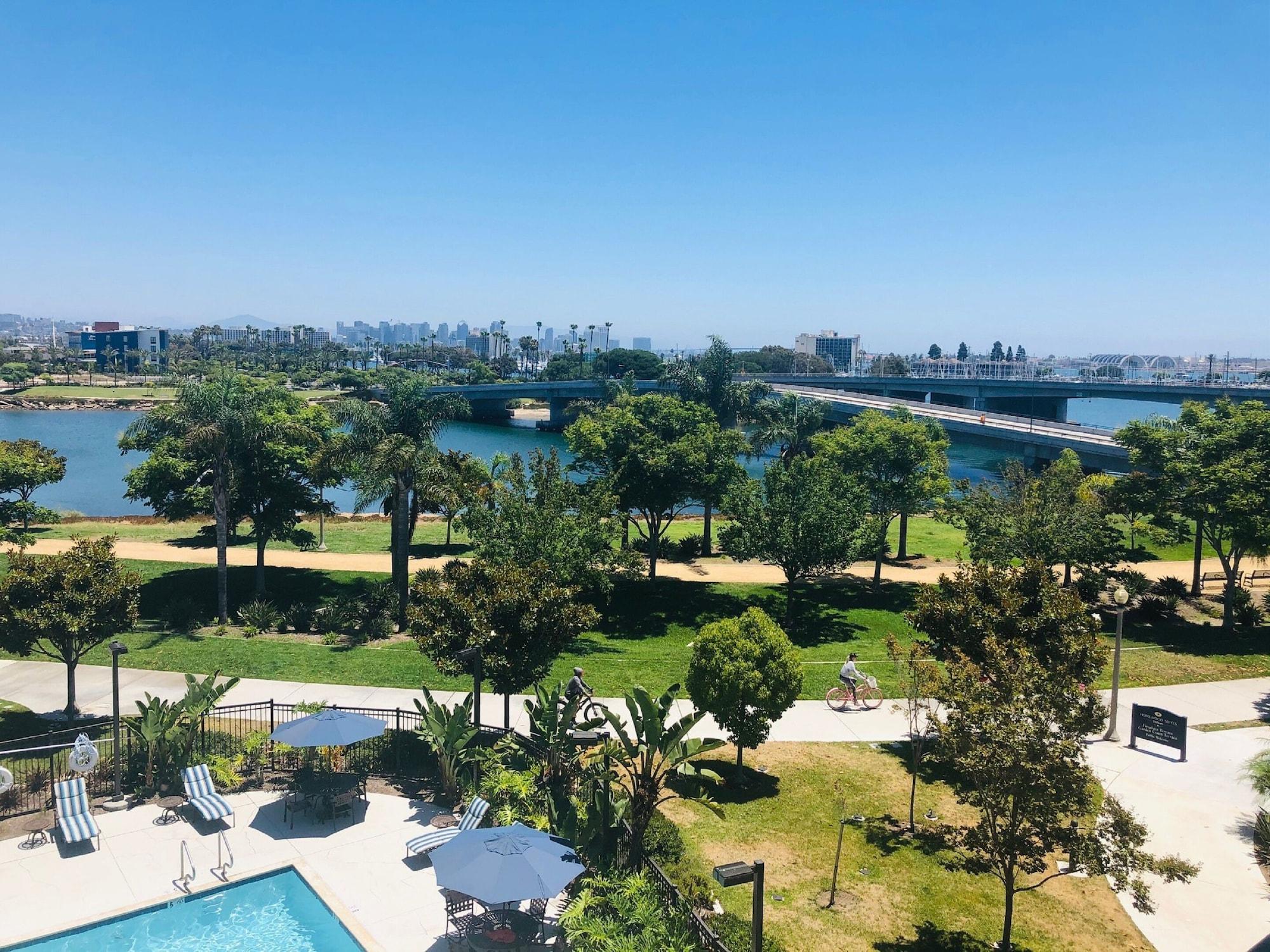 Hotel Homewood By Hilton Airport-liberty Station 3*