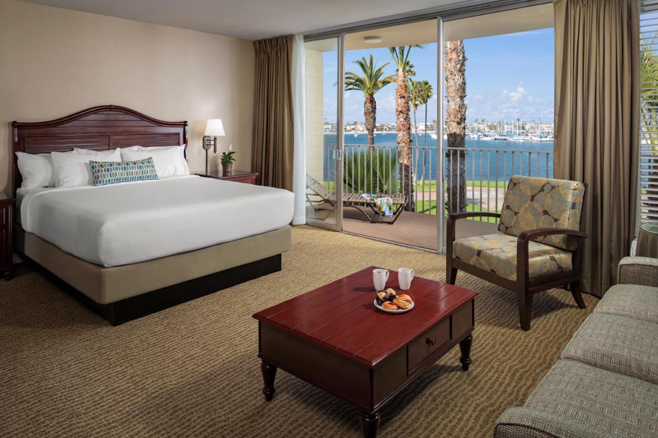 Bahia Hotel 3*