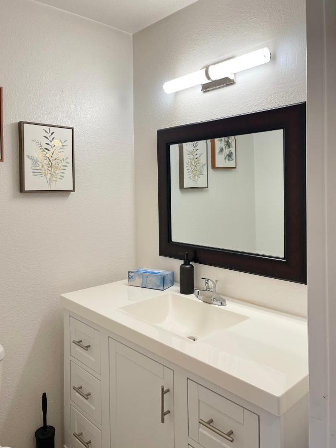 201 Urban Retreat Just Steps From Little Italy Apartment San Diego