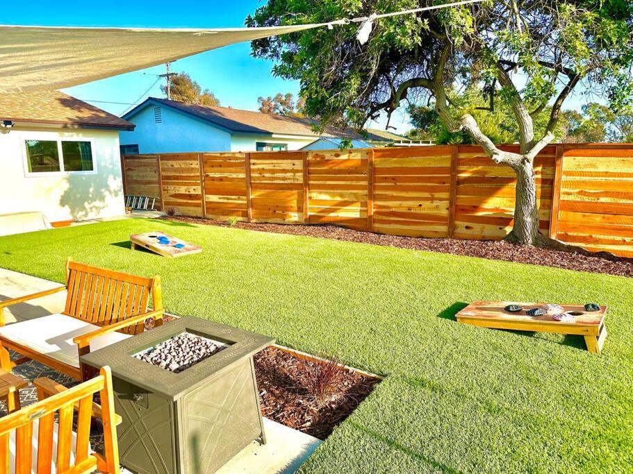 Holiday home Modern With View And Large Private Backyard