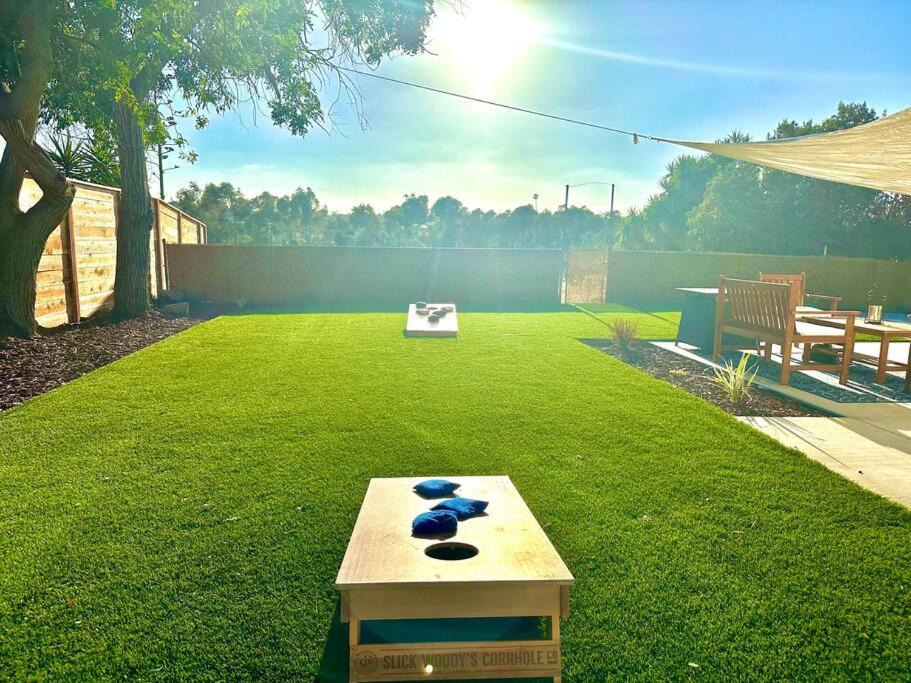 Holiday home Modern With View And Large Private Backyard *