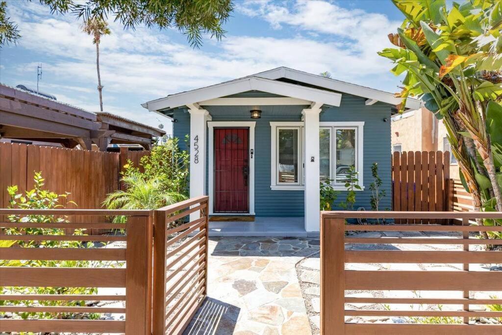 Craftsman Bungalow- University Heights 2br * San Diego