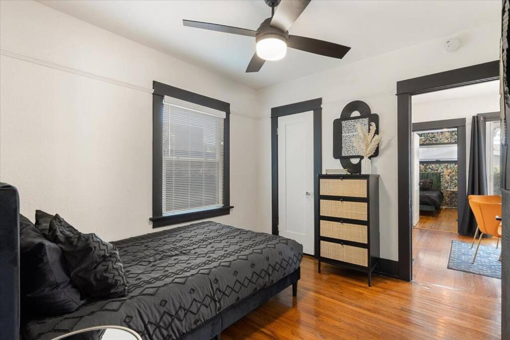 Holiday home Craftsman Bungalow- University Heights 2br *