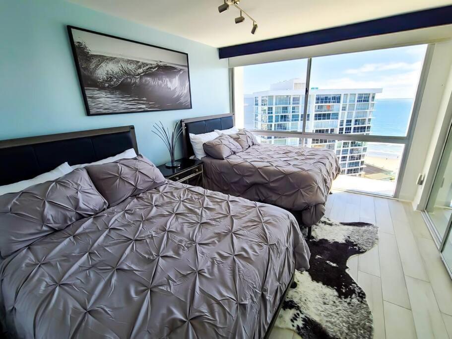 Luxury Beach-front High-rise