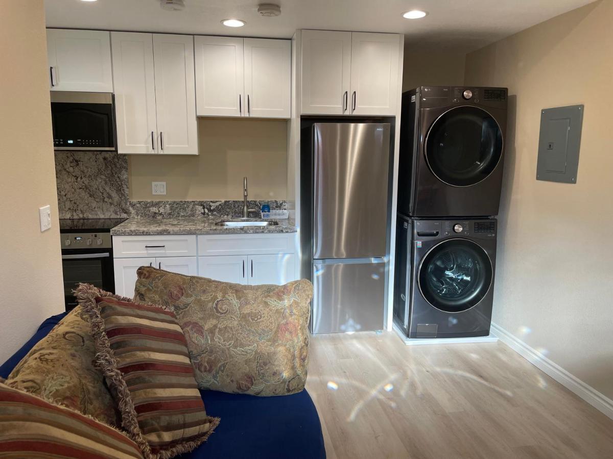 Cozy Attached Junior Adu Apartment *