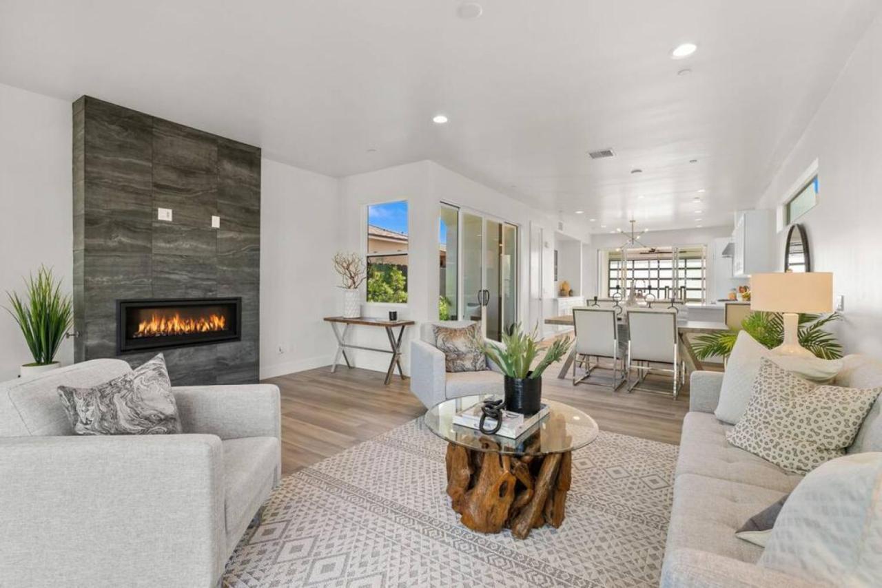 Modern, Spacious, W Rooftop View *