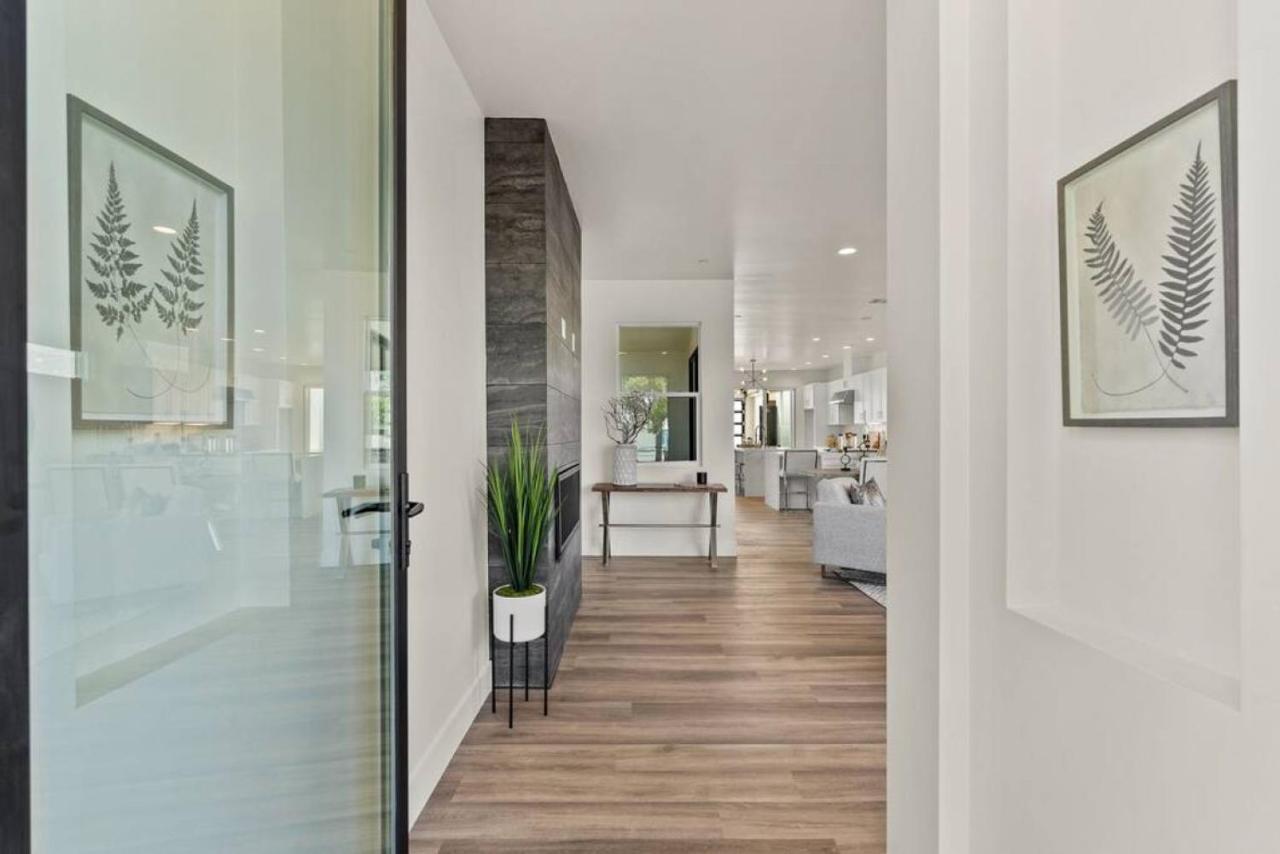 Modern, Spacious, W Rooftop View Holiday home San Diego