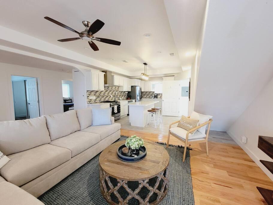 Coastal-inspired Near Beach & Village * San Diego