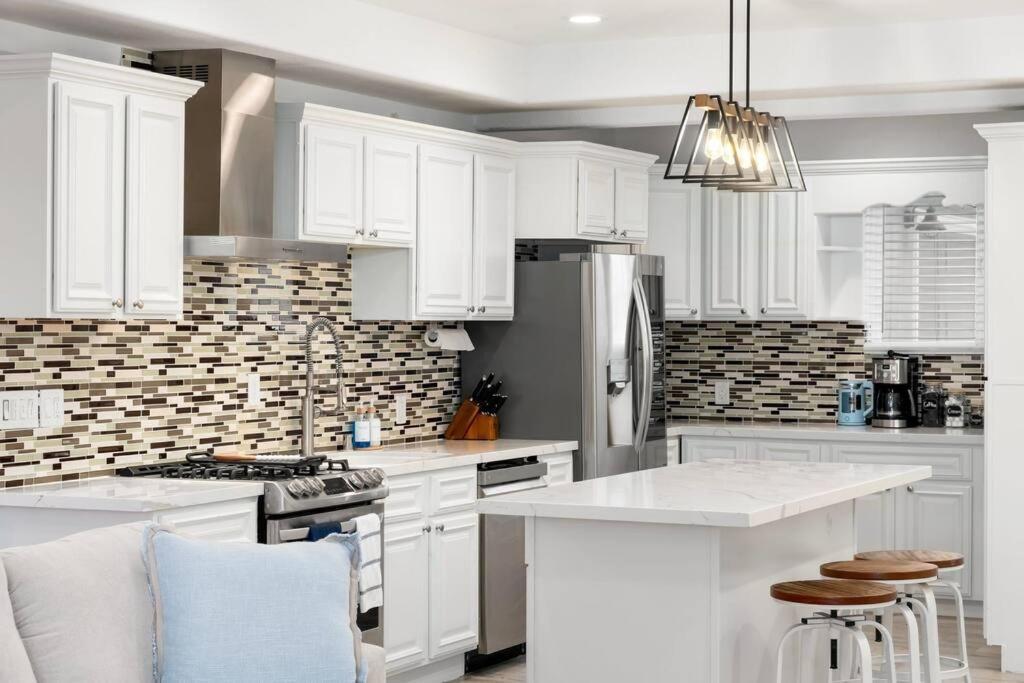 Coastal-inspired Near Beach & Village Holiday home *