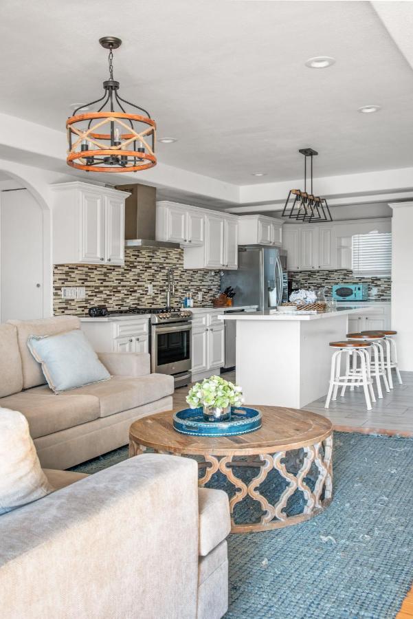 Coastal-inspired Near Beach & Village Holiday home San Diego