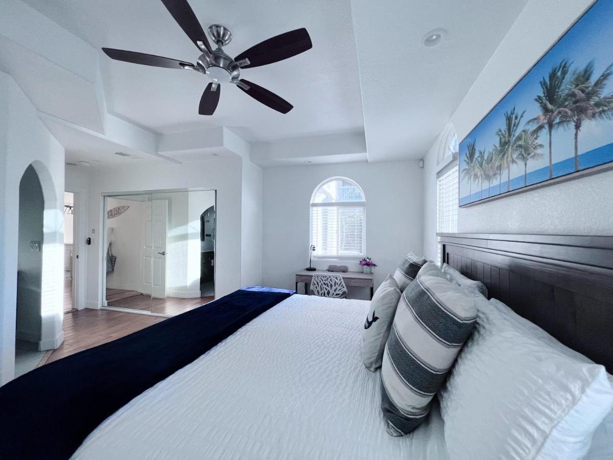Holiday home Coastal-inspired Near Beach & Village *