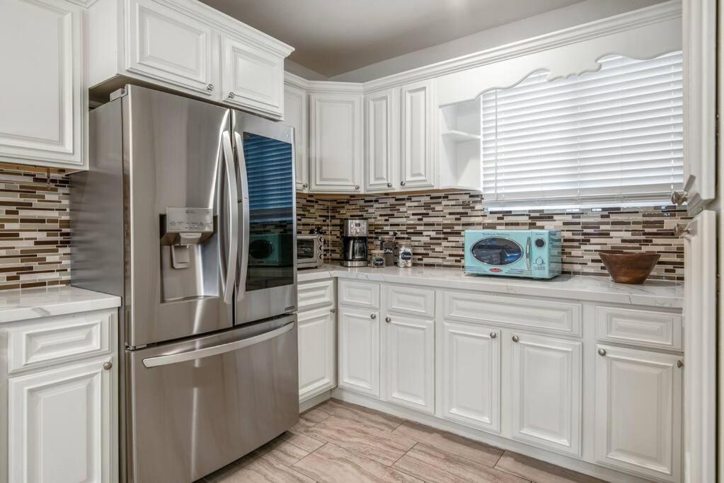 La Jolla Village - Walk To Everything Holiday home *