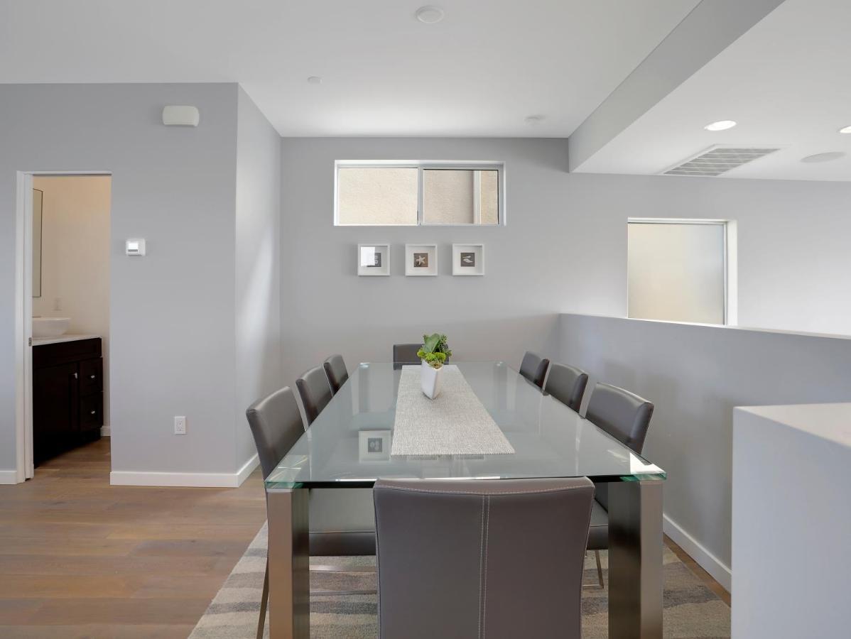 Haines Luxury Dream - Bay Views, Rooftop, Fire Pit & Ac Holiday home *