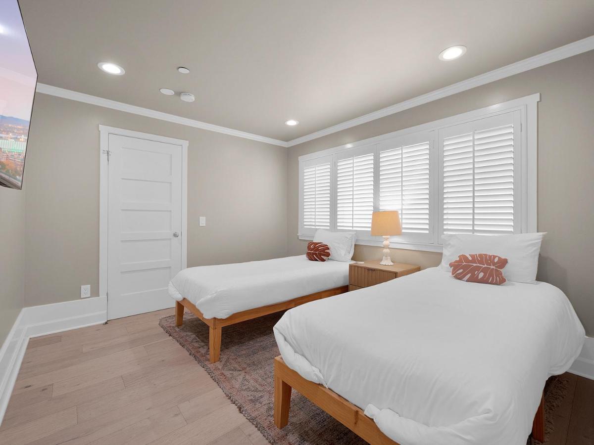 Kennebeck Oasis - Private Patio, Steps 2 & Ac Holiday home *