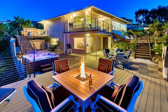 Holiday home Endless Vistas On The Cove Perfection - Spa, Pet-friendly, Stunning Views, Large Parking & Ac