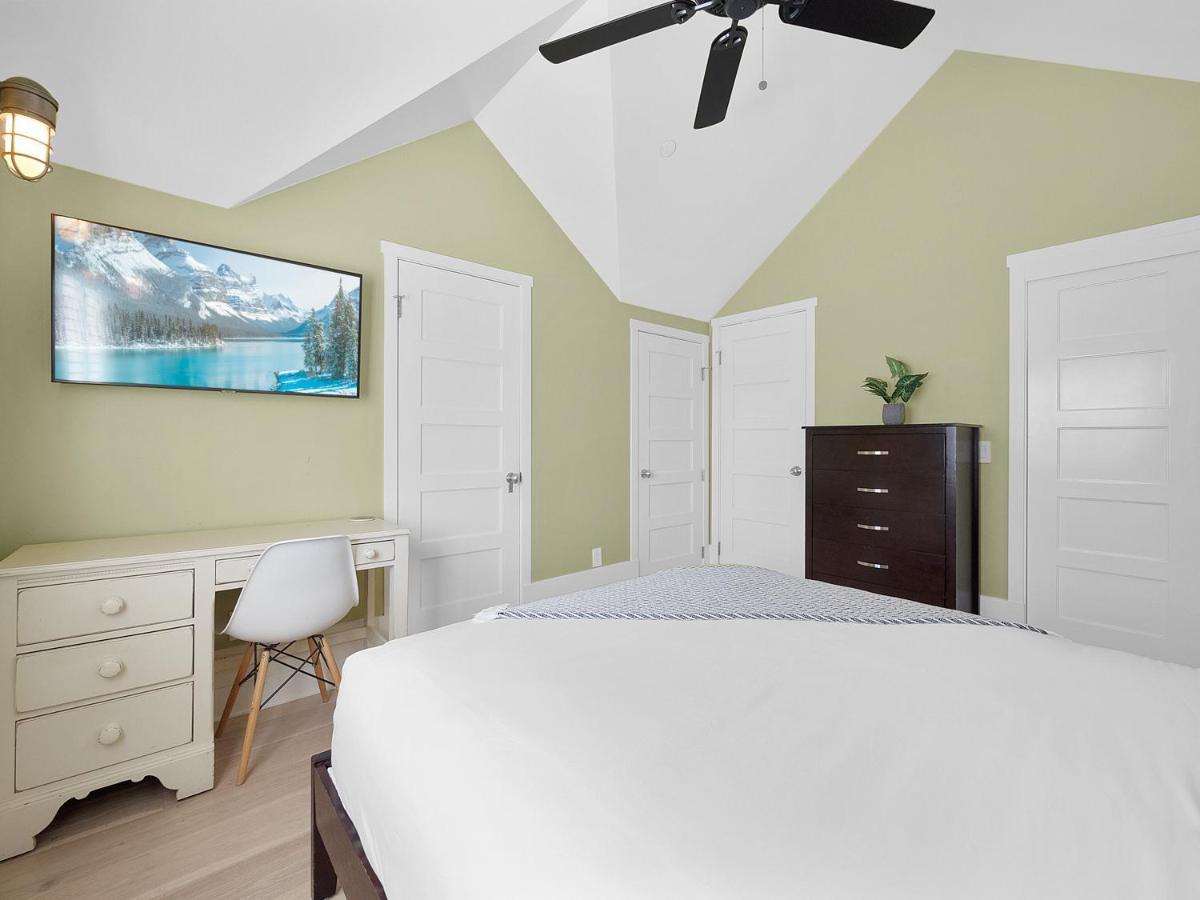 Kennebeck Views - Ocean View, Roof Patio, Steps To & Boardwalk Holiday home
