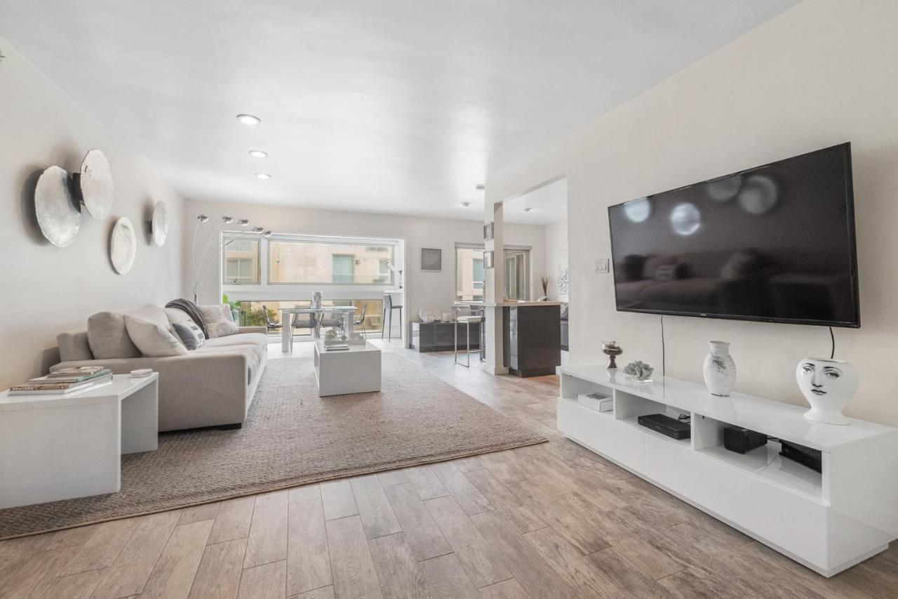 Beachfront Oasis Apartment