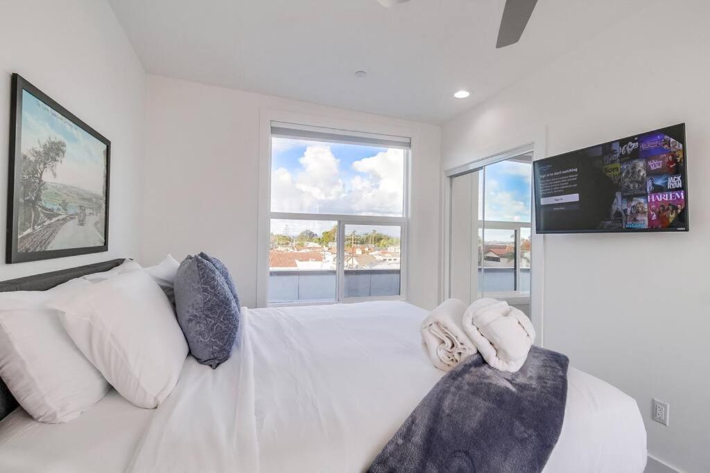 Park Blvd Paradise 303 King Bed With A Private Apartment *
