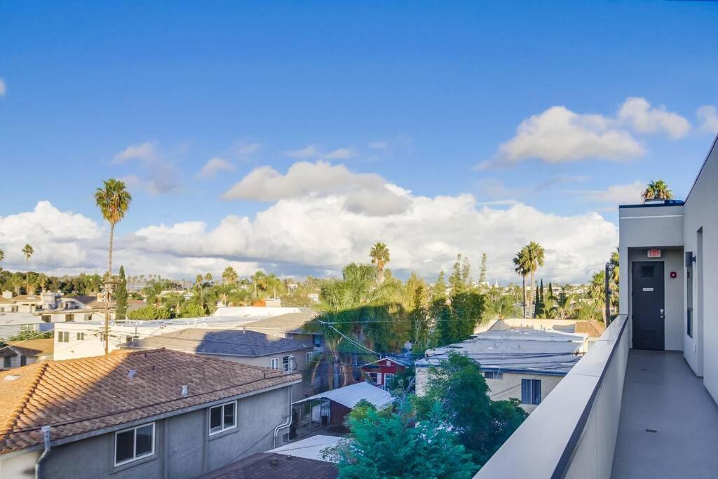 Apartment Park Blvd Paradise 303 King Bed With A Private San Diego