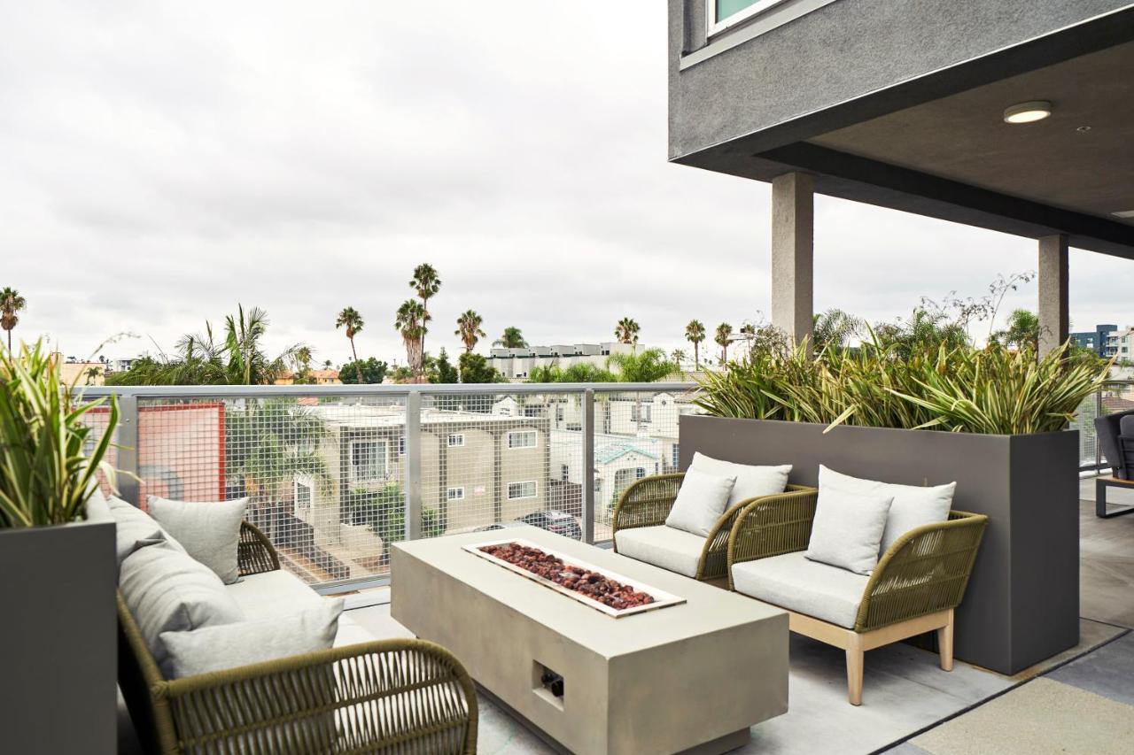Luxury 2bd 2ba, Brand New/pets/close To Everything/boho+cozy Vibes *