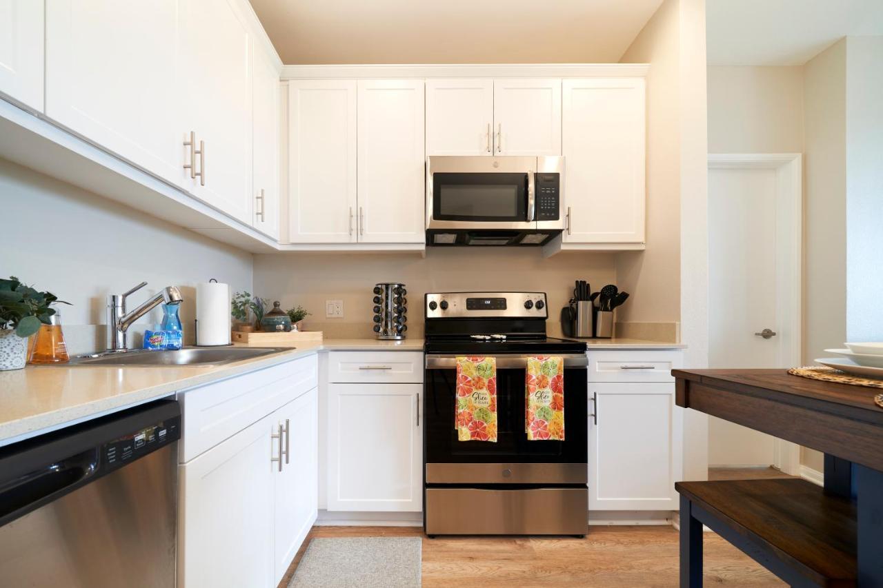 Luxury 2bd 2ba, Brand New/pets/close To Everything/boho+cozy Vibes Apartment San Diego