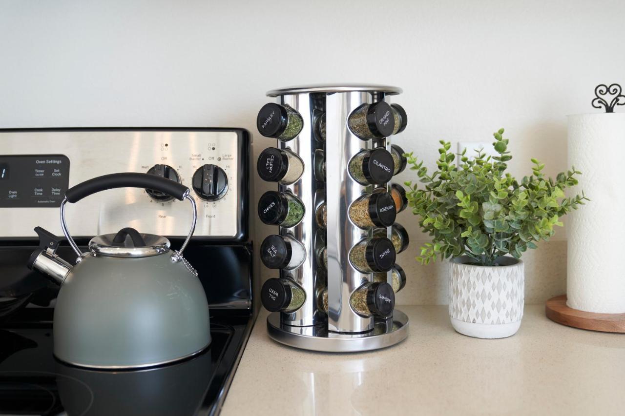 New Organic Modern Luxury 1bd/1ba- Close To Everything! San Diego