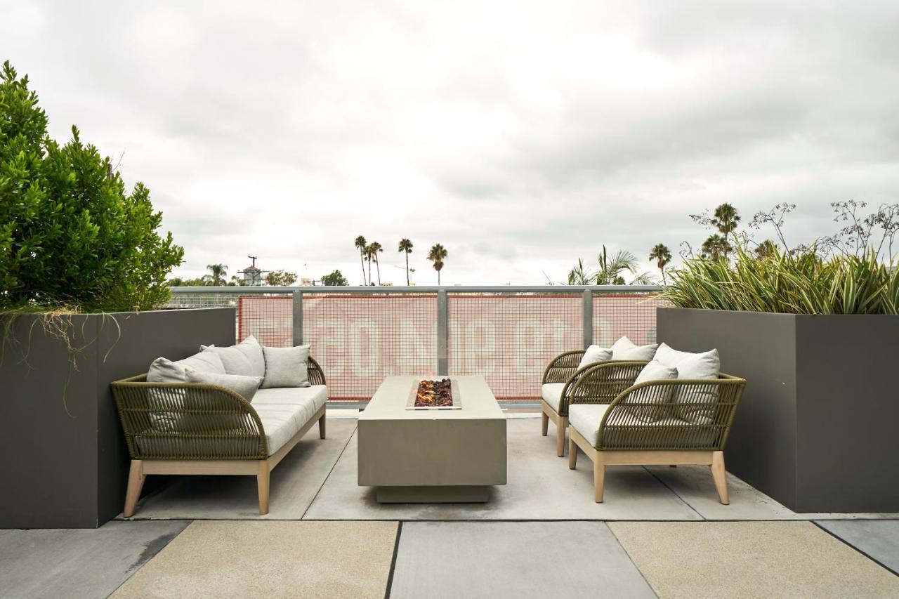 Apartment New Organic Modern Luxury 1bd/1ba- Close To Everything!