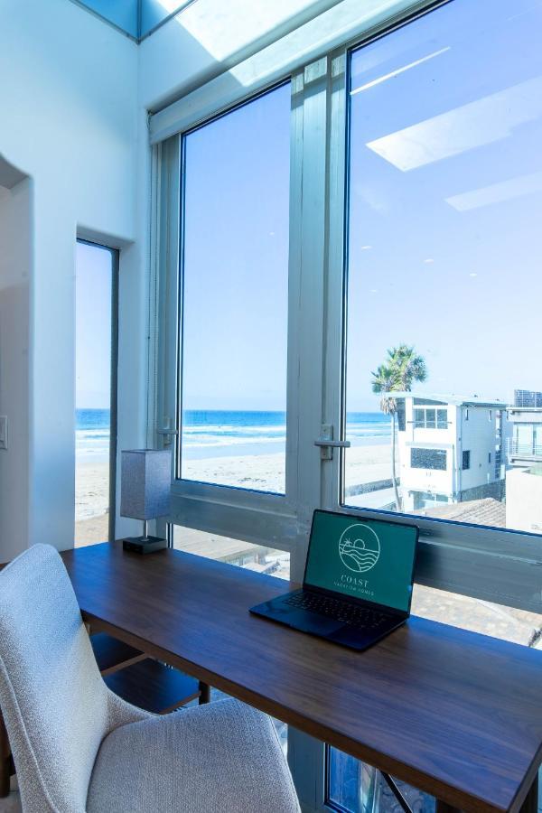 Ocean View, Two-level With Stunning View, Decks, Fast Wifi & Fireplace Holiday home *