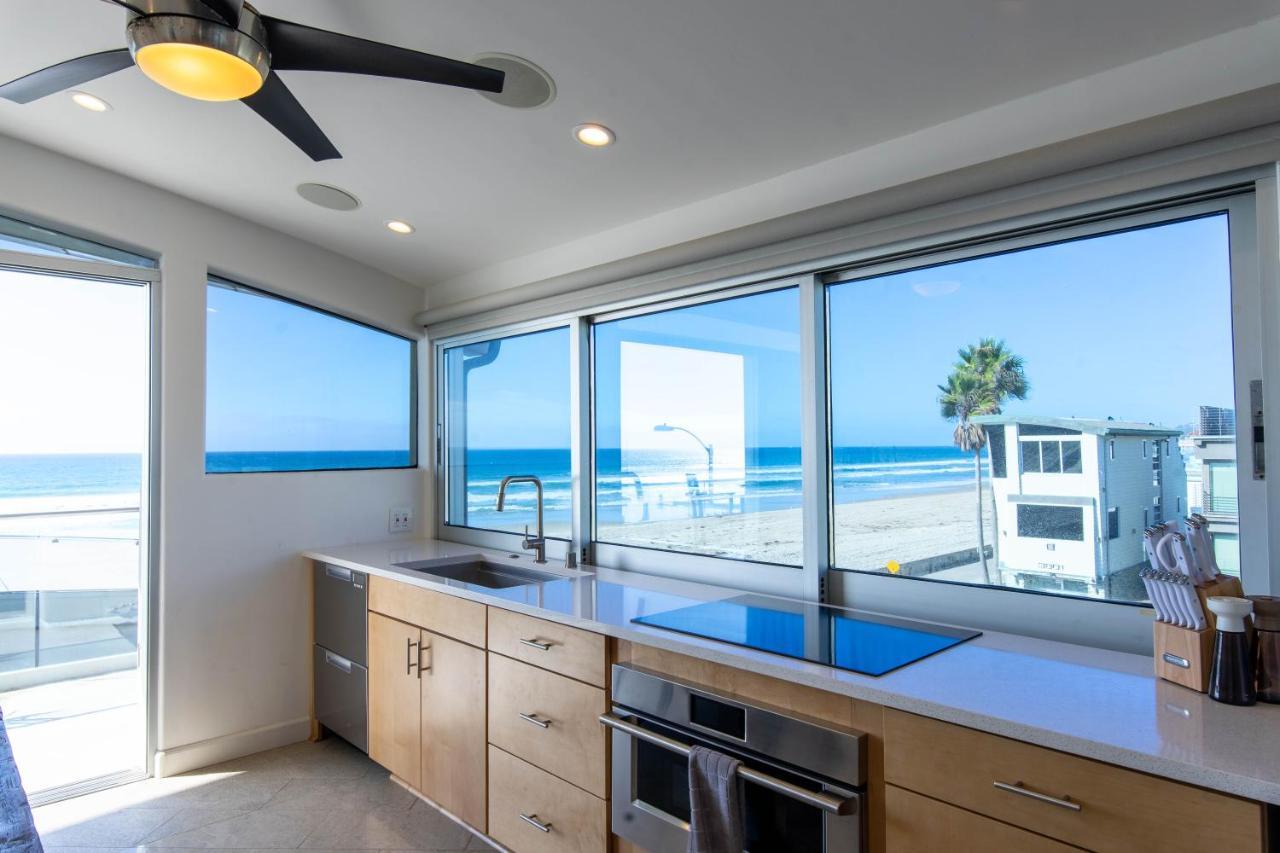 Ocean View, Two-level With Stunning View, Decks, Fast Wifi & Fireplace * San Diego