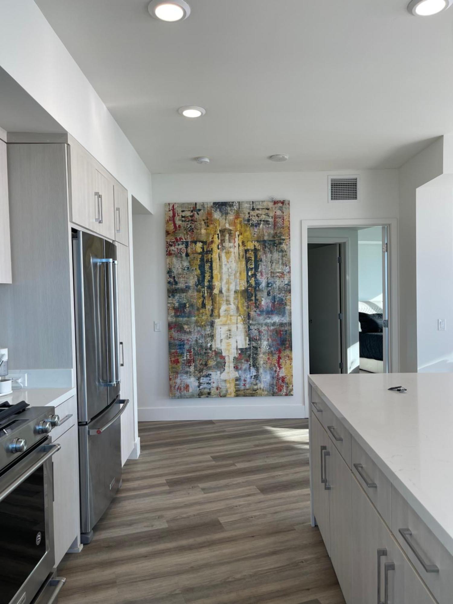 Massive Penthouse Overlooking All Of Apartment